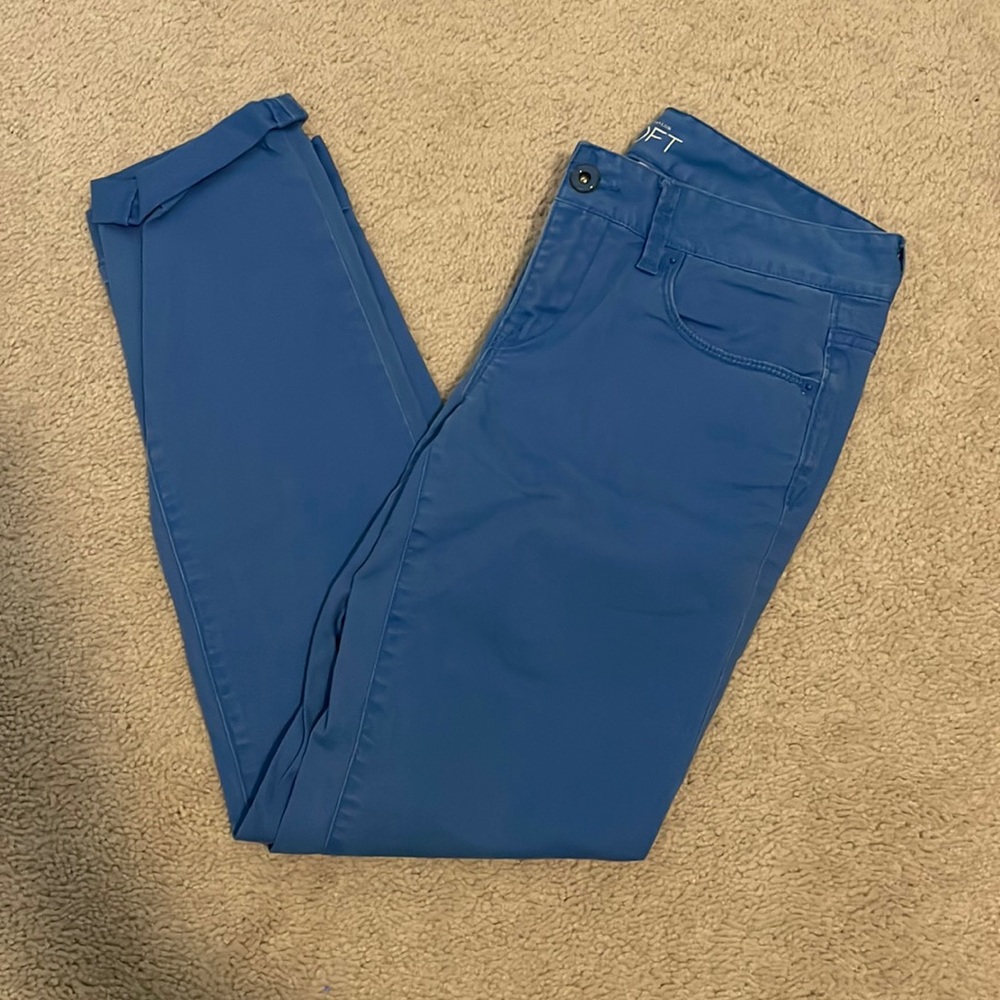 LOFT blue capris size 25